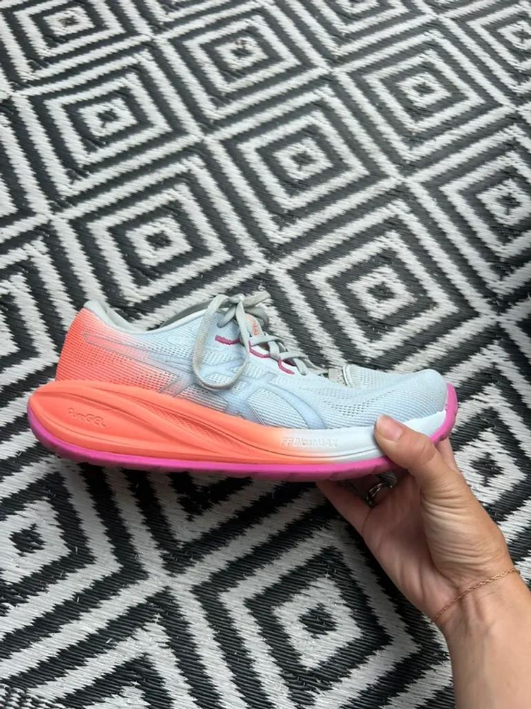 Asics Gel Cumulus 28 bike d'occasion — image 5 sur 9