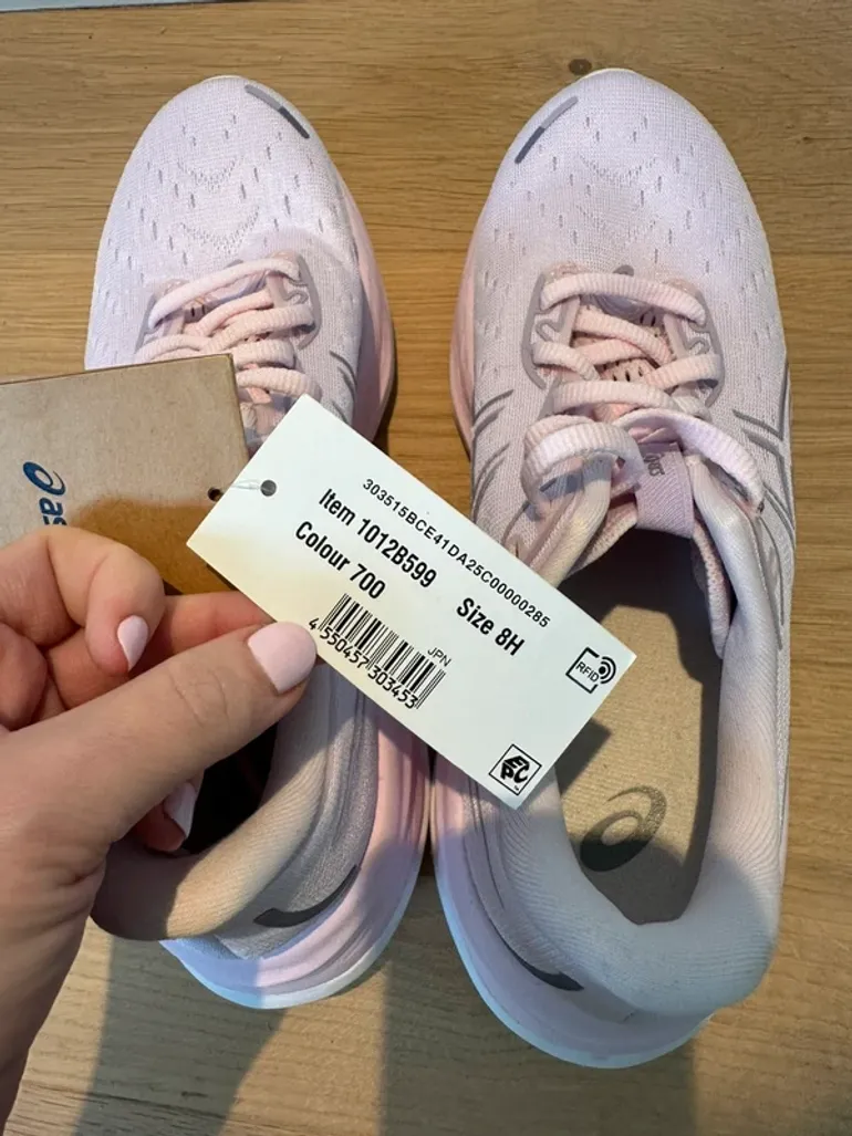Tweedehands Asics Gel Cumulus 26 bike — afbeelding 5 van 7