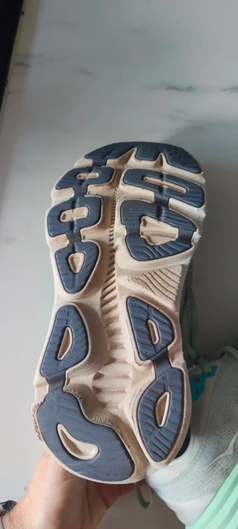 Used Hoka Gaviota 5 bike — image 7 of 9