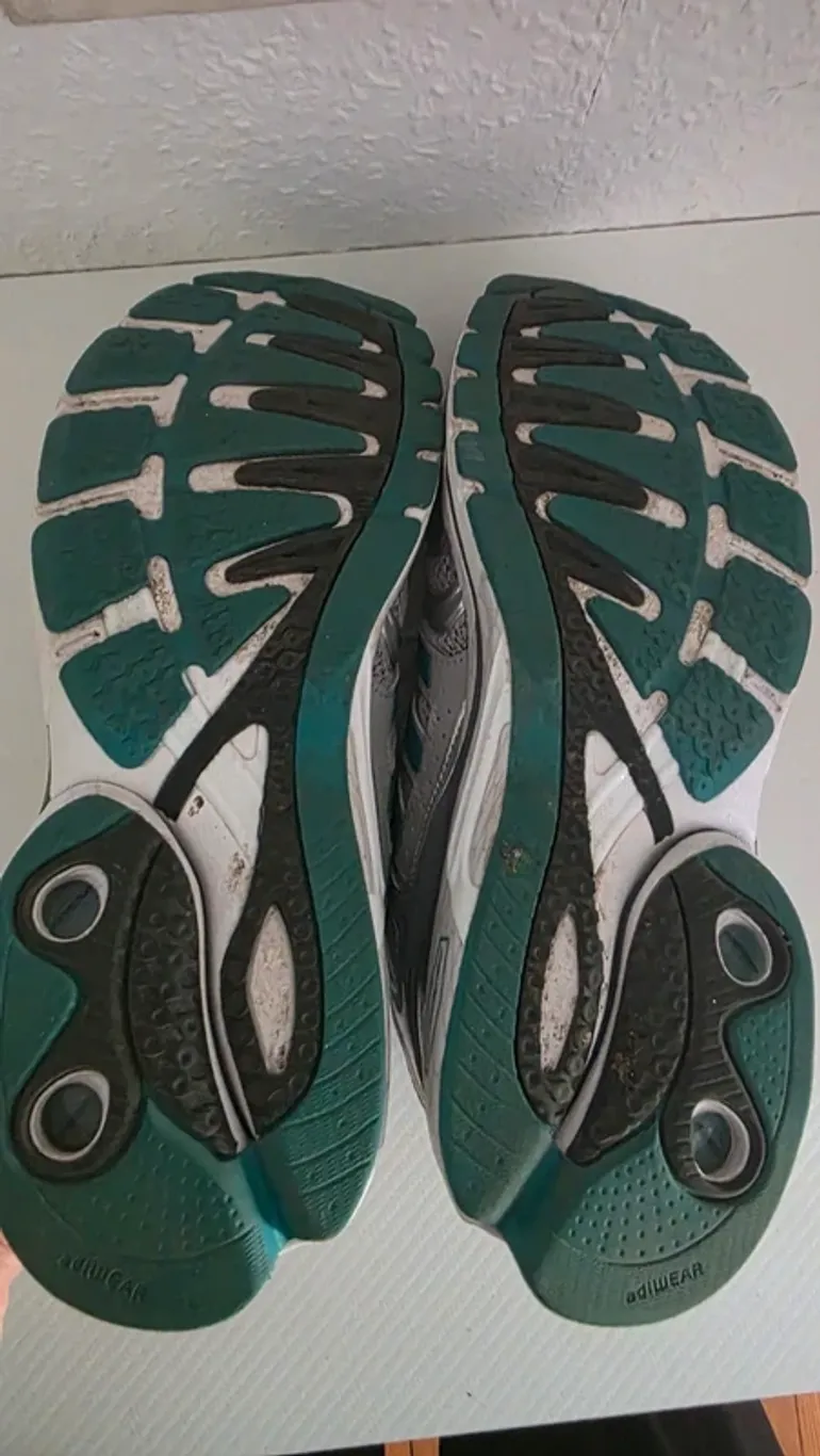 Used Adidas Adistar Control 5 bike — image 8 of 10