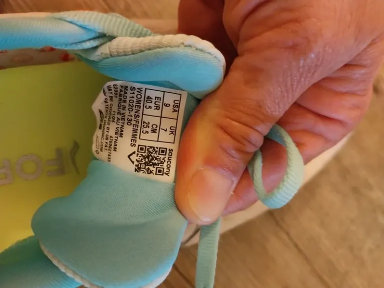 Used Saucony Kinvara 16 bike — image 8 of 9