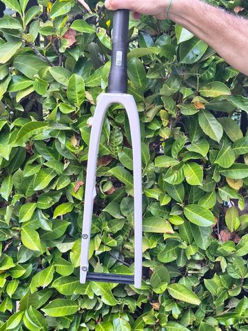 Used aurum Magma V2 Fork 2024 bike — image 3 of 6