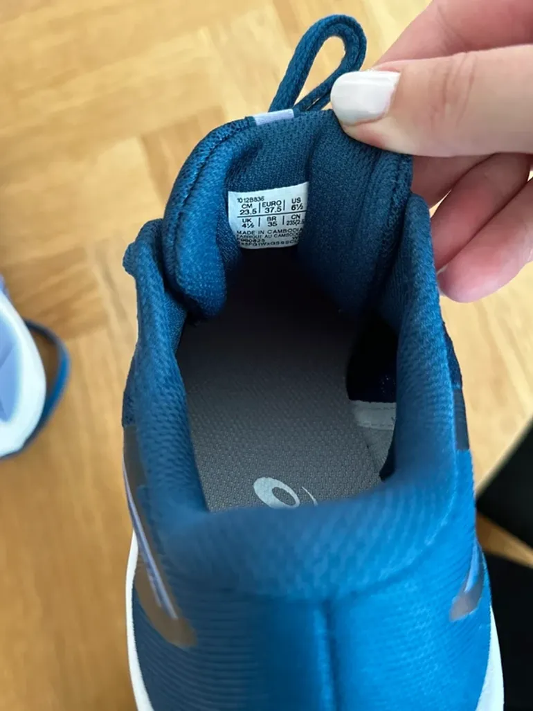 Used Asics Laufschuhe bike — image 4 of 5