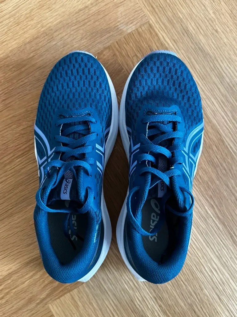 Used Asics Laufschuhe bike — image 2 of 5