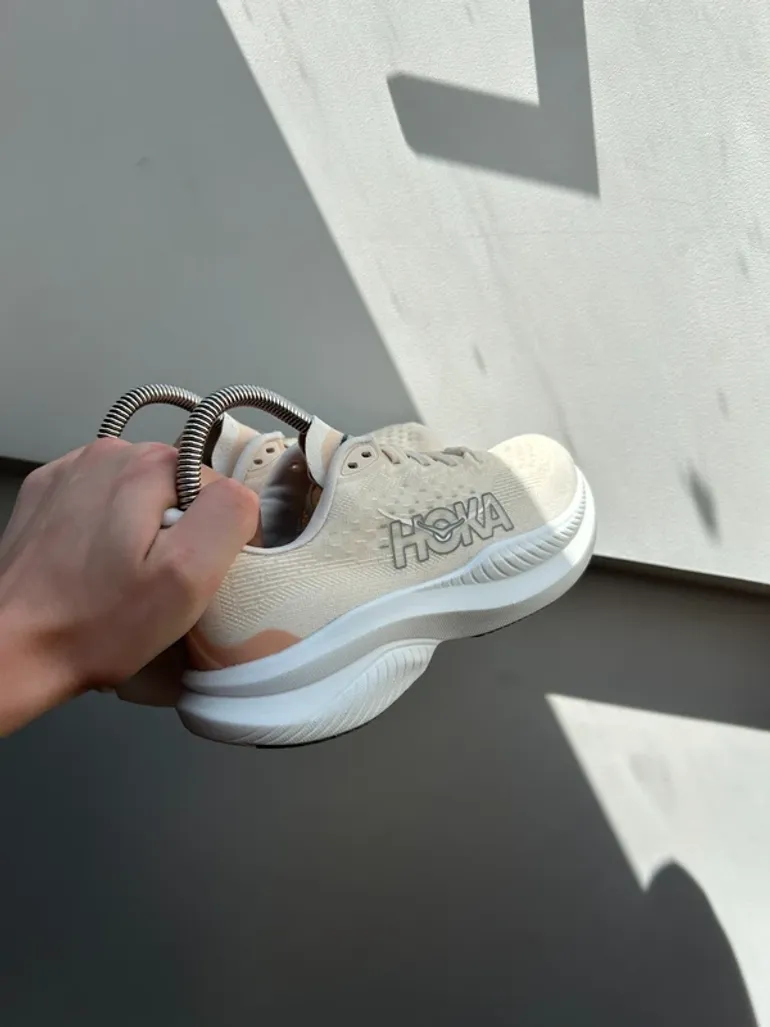 Hoka Mach 6 bike usato — immagine 3 di 14