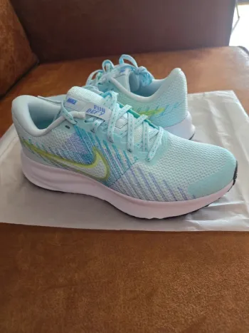 Used Nike Run Defy bike — image 2 of 10
