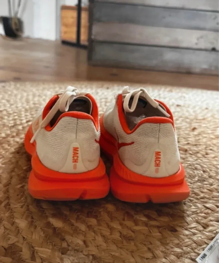Used Hoka Running Shoes bike — image 6 of 10