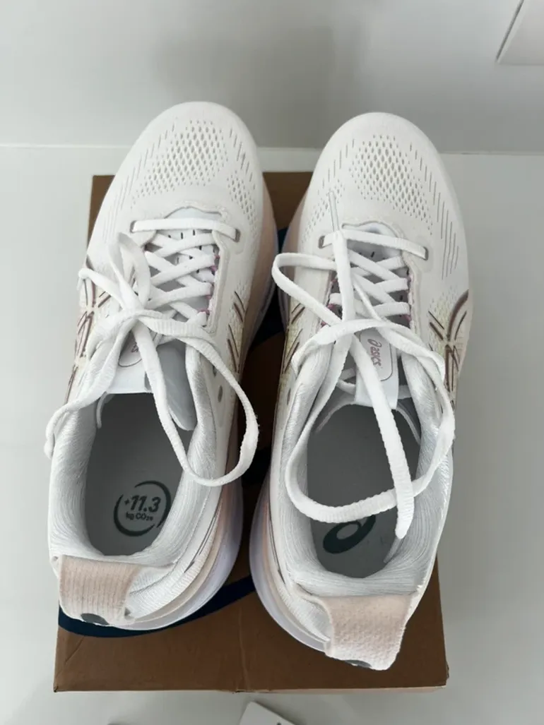 Gebrauchtes Asics Running Shoes Women bike — Bild 4 von 4