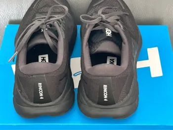 Hoka Running Shoes bike d'occasion — image 2 sur 4