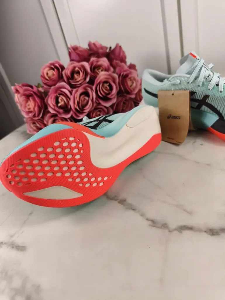 Asics FF Turbo bike de segunda mano — imagen 10 de 10
