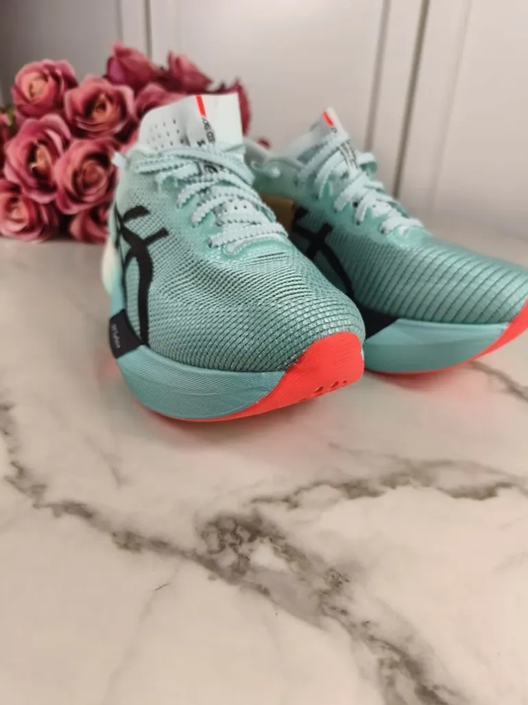 Asics FF Turbo bike de segunda mano — imagen 6 de 10
