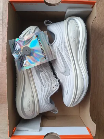 Used Premium Vomero Plus Running Shoes