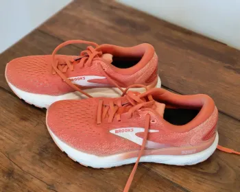 Used Brooks Ghost 16 Running Shoes
