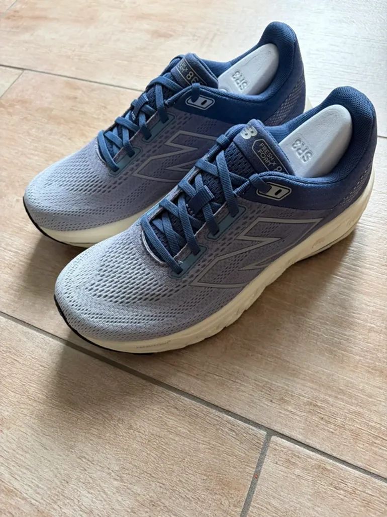 Gebrauchtes New Balance Fresh Foam X 860 v14 bike — Bild 3 von 4