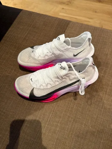 Käytetty Nike Alphafly 3 Running Shoes