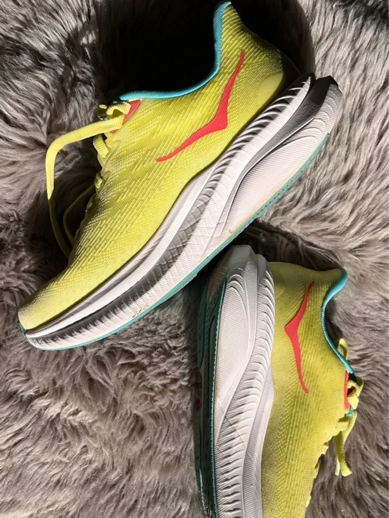 Tweedehands Hoka Mach 6 bike — afbeelding 2 van 5