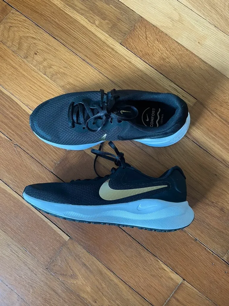 Used Nike Revolution bike — image 2 of 7