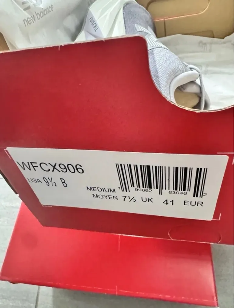Used New Balance Rebel V5 bike — image 3 of 3