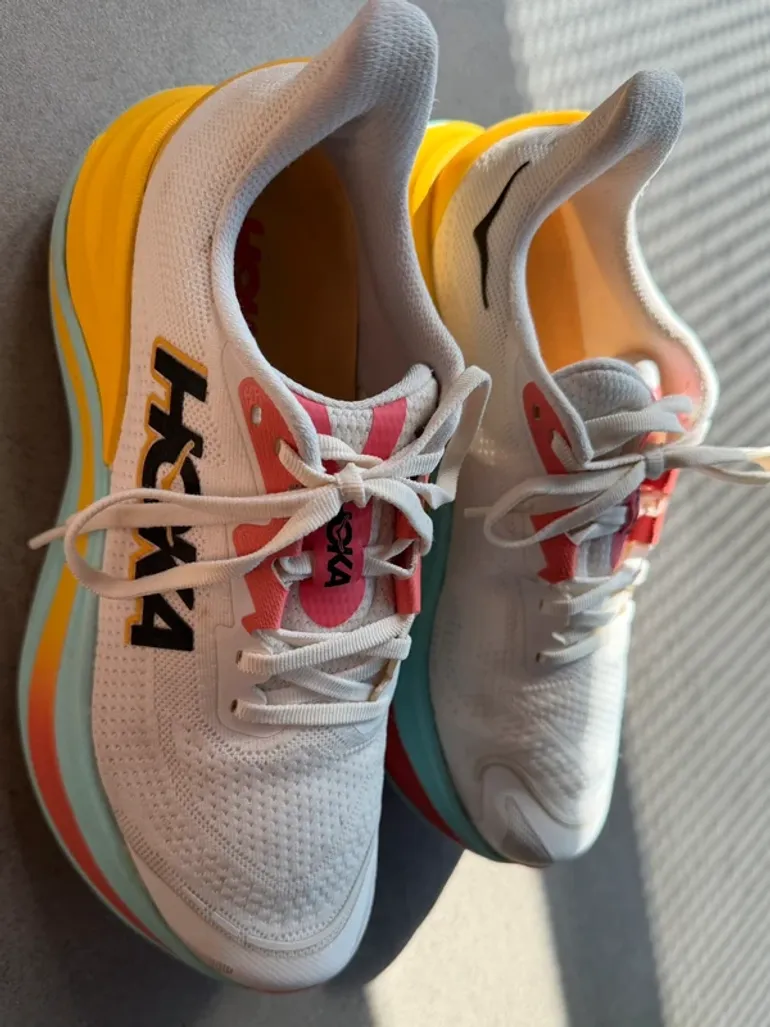 Used Hoka Skyward X bike — image 6 of 8