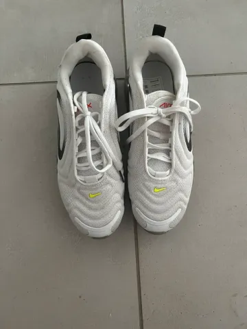 Nike AirMax 720 Running Shoes usato