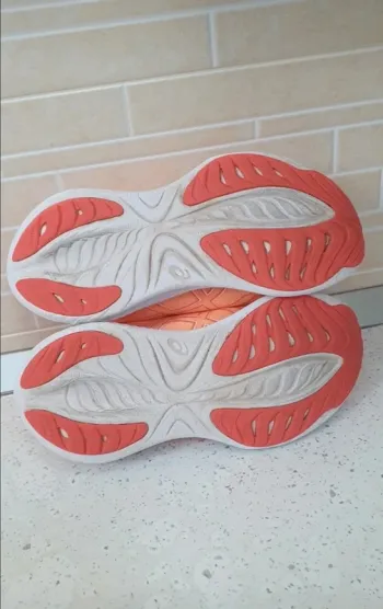 Tweedehands Asics Gel Cumulus 25 bike — afbeelding 8 van 9