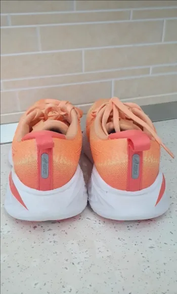 Tweedehands Asics Gel Cumulus 25 bike — afbeelding 4 van 9