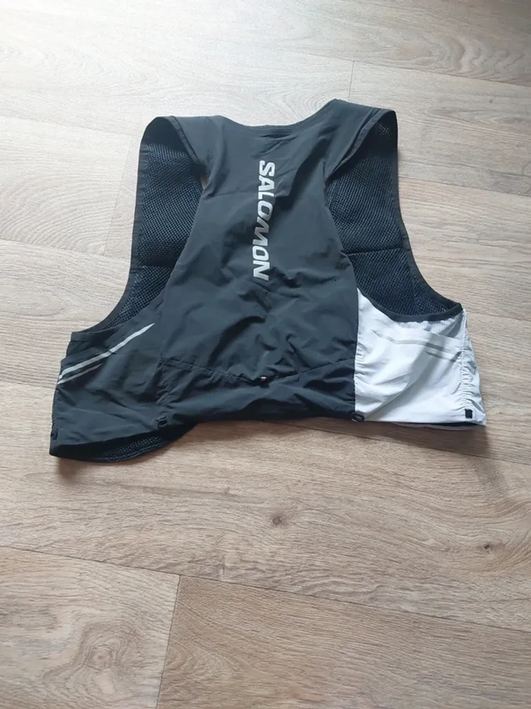 Tweedehands Salomon Trinkweste Laufweste bike — afbeelding 3 van 3