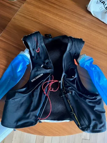 Used Salomon ADV Skin 5 Running Accessories