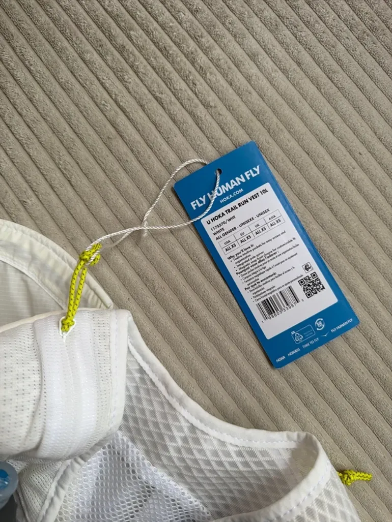 Used Hoka Trail Run Weste 10L bike — image 3 of 3