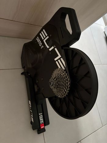 Używany Elite Suito 2024 Cycling Accessories