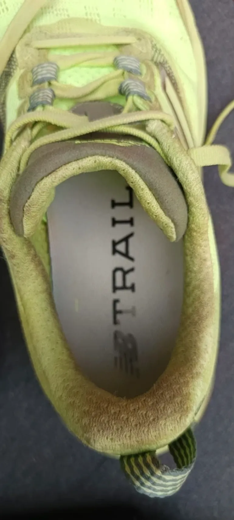 Tweedehands New Balance Fresh Foam X Hierro v9 bike — afbeelding 10 van 11