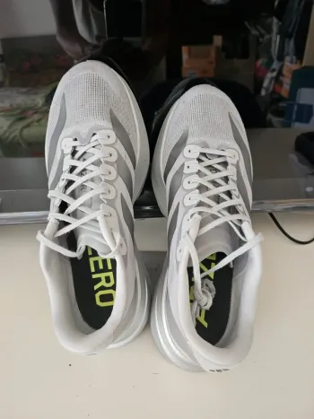 Used Adidas Adizero Evo SL bike — image 4 of 9