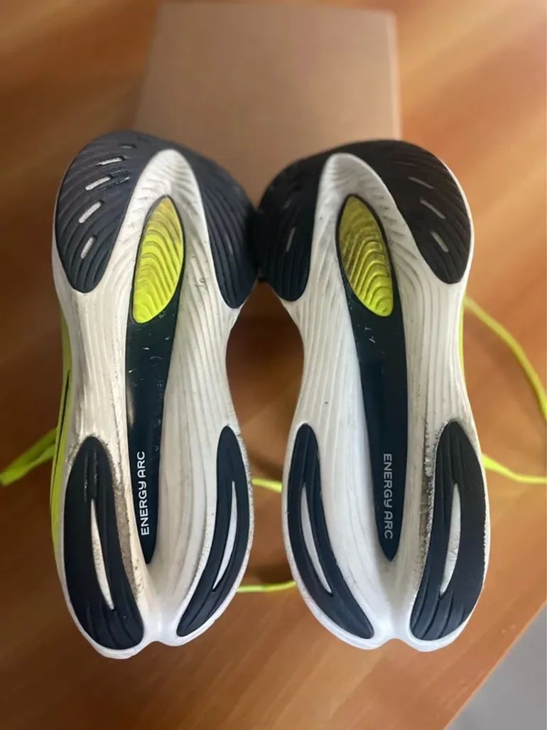 Gebrauchtes New Balance Supercomp Fuelcell Elite v3 bike — Bild 4 von 8
