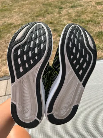 Tweedehands Asics FlyteFoam Tsurugi bike — afbeelding 5 van 6