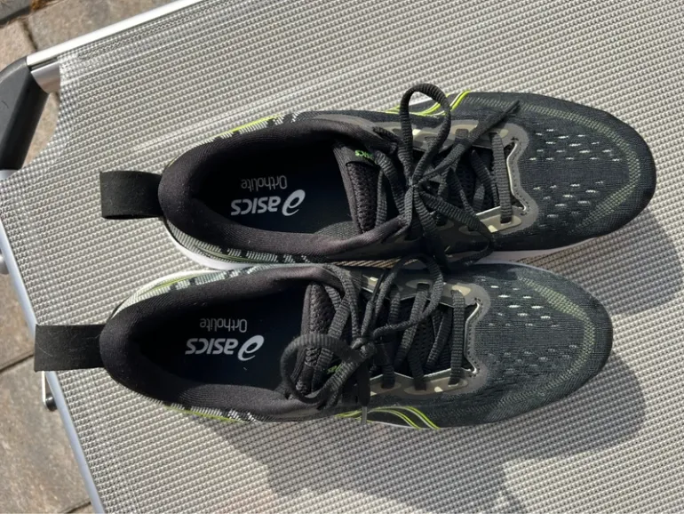 Tweedehands Asics FlyteFoam Tsurugi bike — afbeelding 3 van 6
