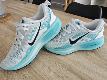 Nike ZoomX bike de segunda mano — imagen 2 de 4