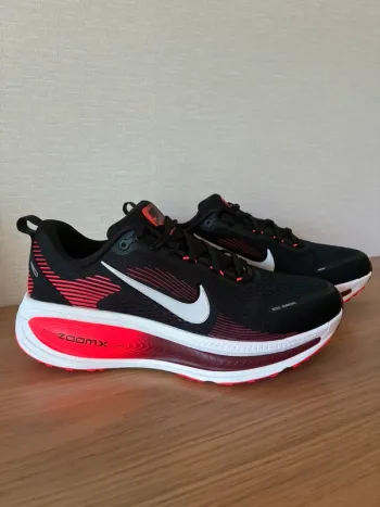 Käytetty Nike Vomero 18 bike — kuva 6 / 6