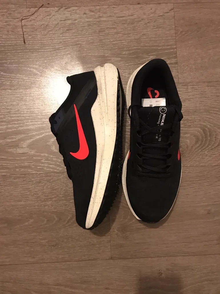 Použité Nike Revolution 6 bike — obrázek 3 z 9