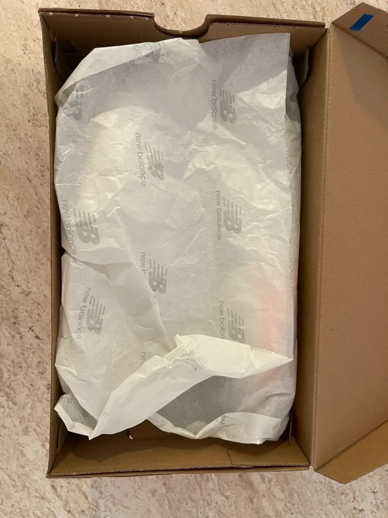 New Balance Fresh Foam 520 V9 bike usato — immagine 5 di 12