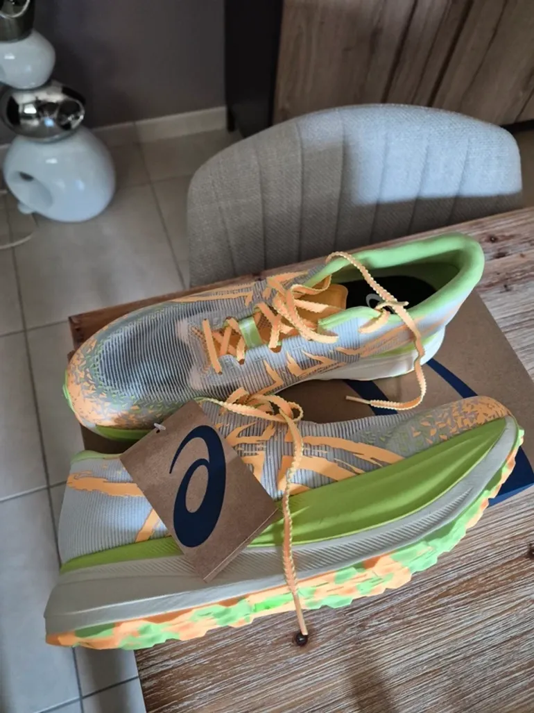 Asics Metafuji Trail bike de segunda mano — imagen 2 de 3