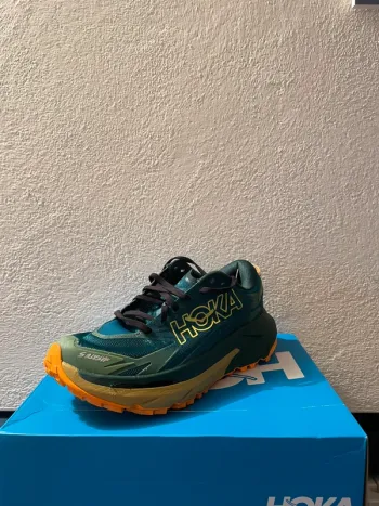 Hoka Mafate 5 Running Shoes usato
