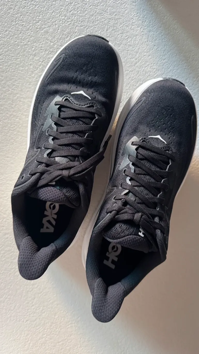 Used Hoka Clifton 10 bike — image 5 of 6