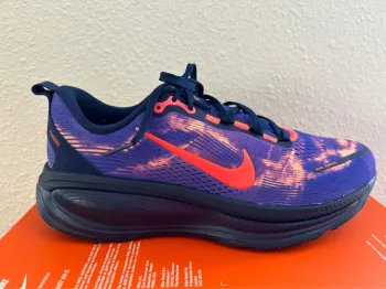 Used Nike Vomero 18 Running Shoes