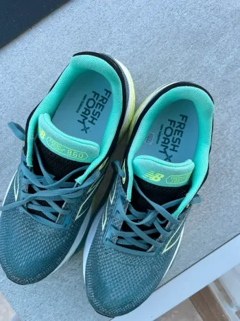 Used New Balance 860 bike — image 3 of 5