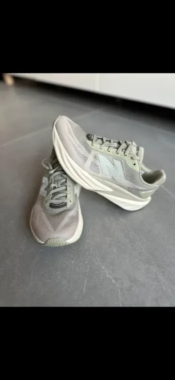 Used New Balance FuelCell Rebel v5 Running Shoes