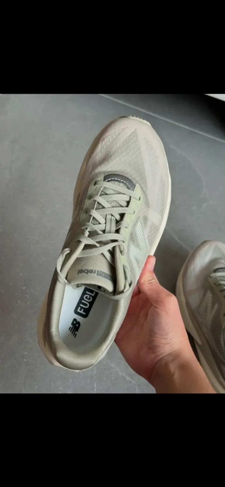 Used New Balance FuelCell Rebel v5 bike — image 8 of 10