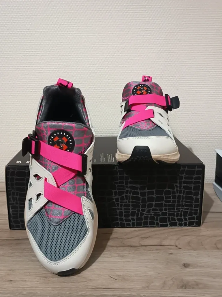 Used Nike Huarache Patta 2024 bike — image 3 of 15