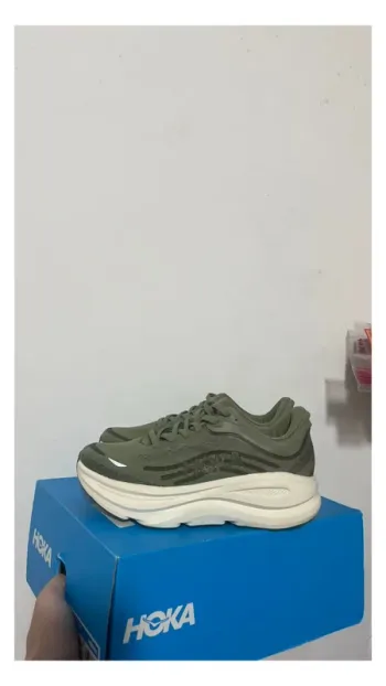 Used Hoka Bondi 9 Running Shoes