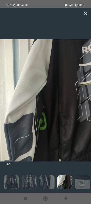 Used Rockrider Cycling Jacket bike — image 5 of 7