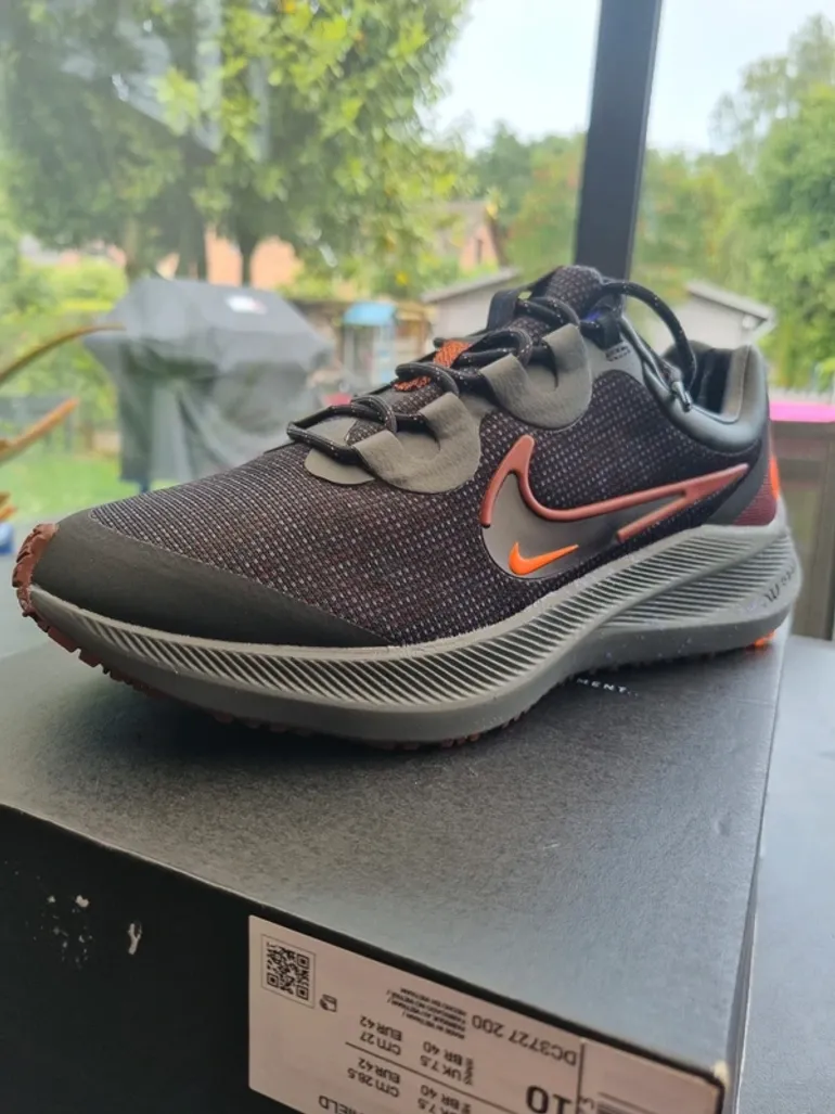 Gebrauchtes Nike Air Zoom Winflo 8 Shield bike — Bild 9 von 15